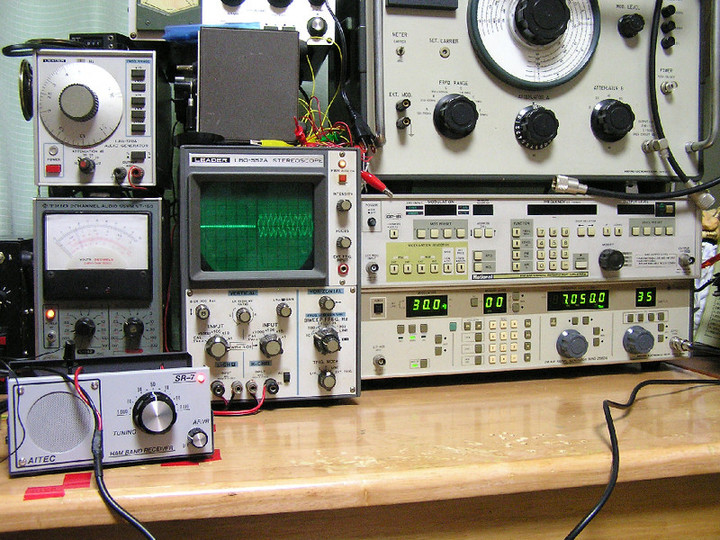 RADIO KITS IN JA : AITEC 7MHz SSB/CW 受信機 「新SR-7」
