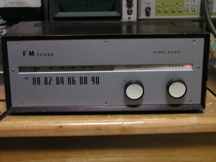 TRIO 真空管FMチューナー MODEL FM-30　動作品 RADIO KITS IN JA : FMチューナー をちょっと 調整。 TRIO FM-30 その3
