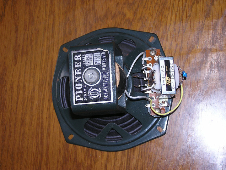 RADIO KITS IN JA : フィールドコイル（励磁）式スピーカー