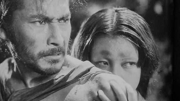 O0580032610772758359