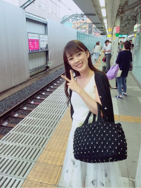 O0480064113726311968