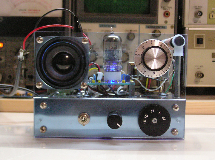 RADIO KITS IN JA : 真空管 1 球ラジオ 。